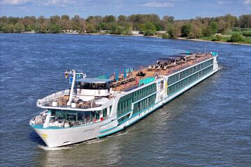 flusskreuzfahrtschiff ms amina