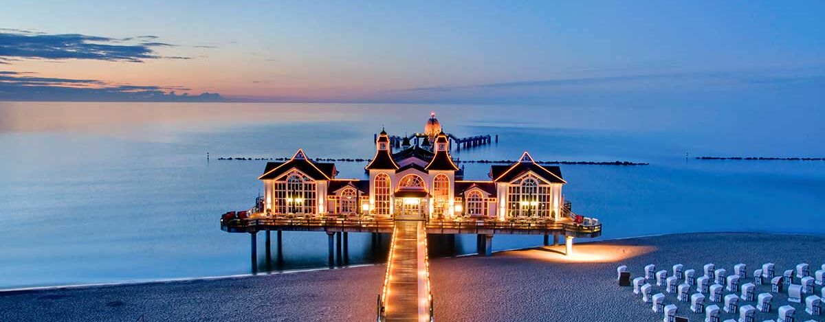 seebruecke an der ostsee