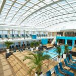 Pooldeck am Tag