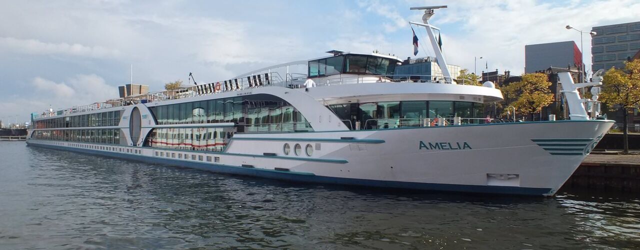 Flusskreuzfahrtschiff MS Amelia seitliche Ansicht