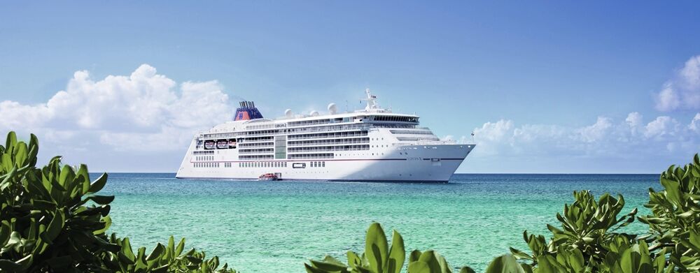 Das Schiff liegt in der Südsee vor Anker