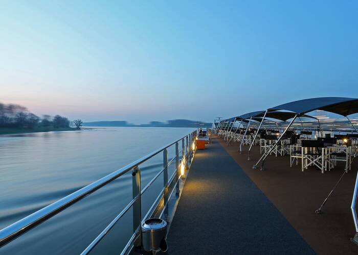 MS Amelia Sonnendeck