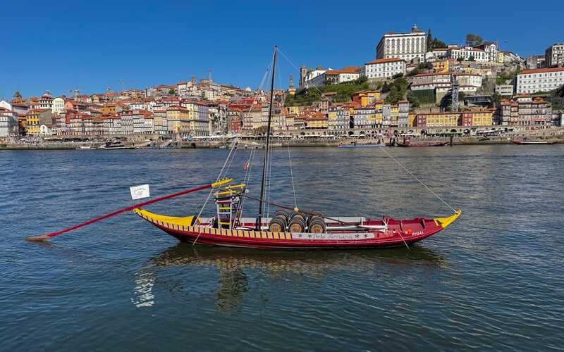 altstadt porto mit Boot