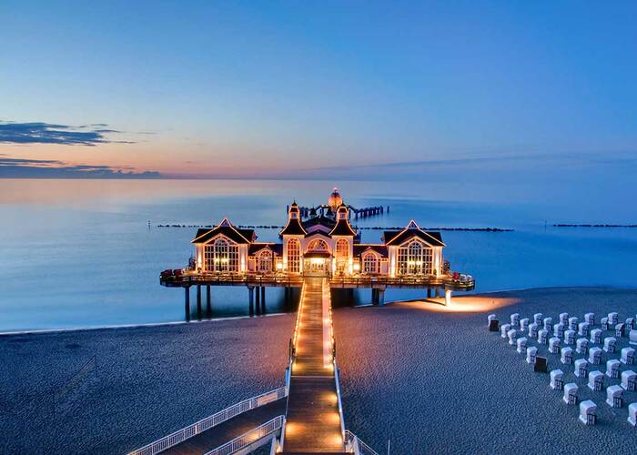 seebruecke an der ostsee