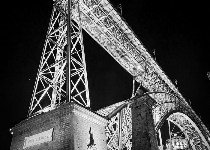 Brücke Dom Luis I in Porto bei Nacht brücke dom luis I in porto