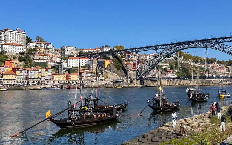 altstadt porto mit brücke