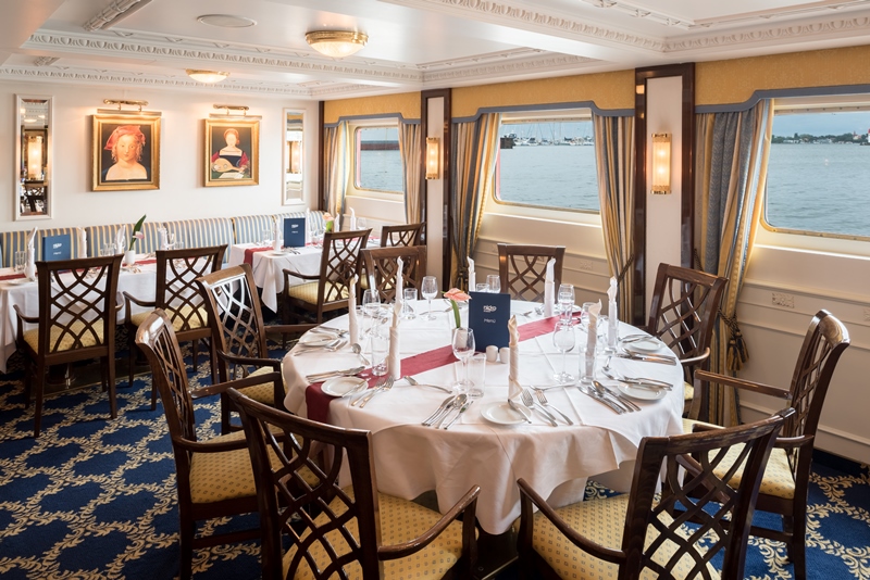 MS Katharina von Bora Restaurant